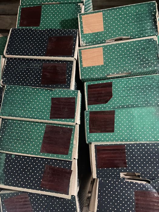 Вешалка металичиски качистивни офис килиника школа пайдёт