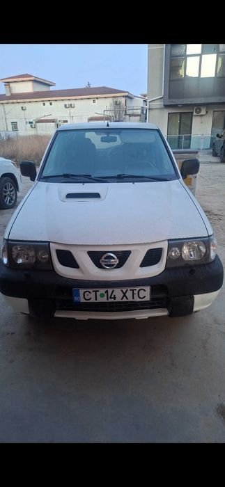 Nissan  terrano 2 4x4 3.0Diesel