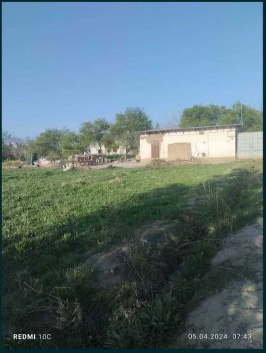 25 sotxlik (Bog' barpo etilgan) uy sotiladi.