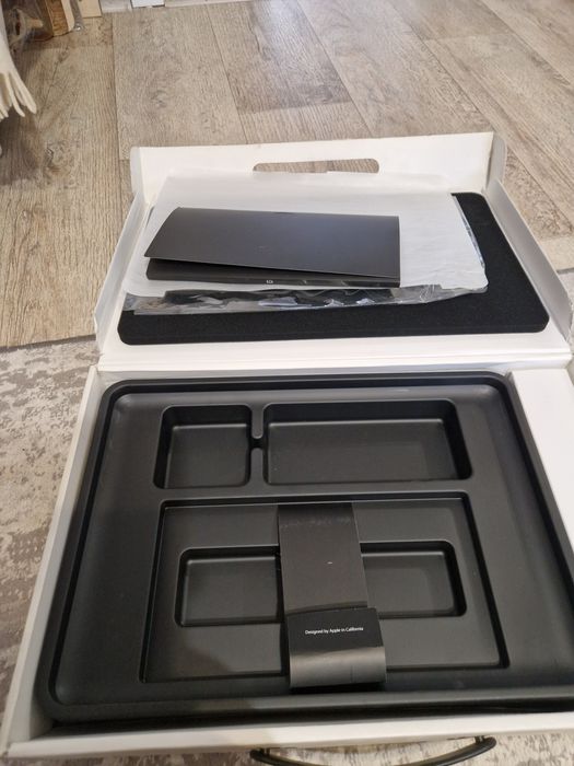 Продам macbook pro 15