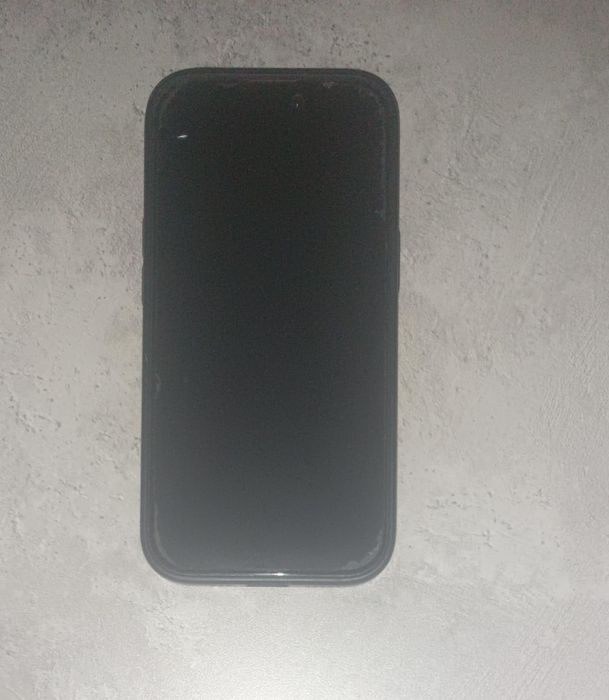IPhone 15 128gb.