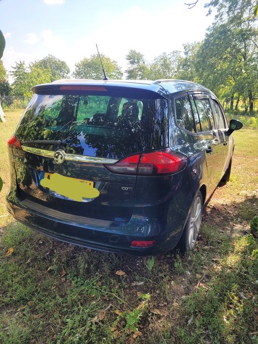 Fata completa opel zafira c 2016