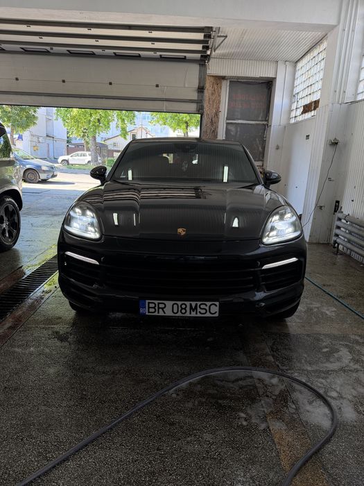 PORSCHE Cayenne Coupe 2020 — imagine 2