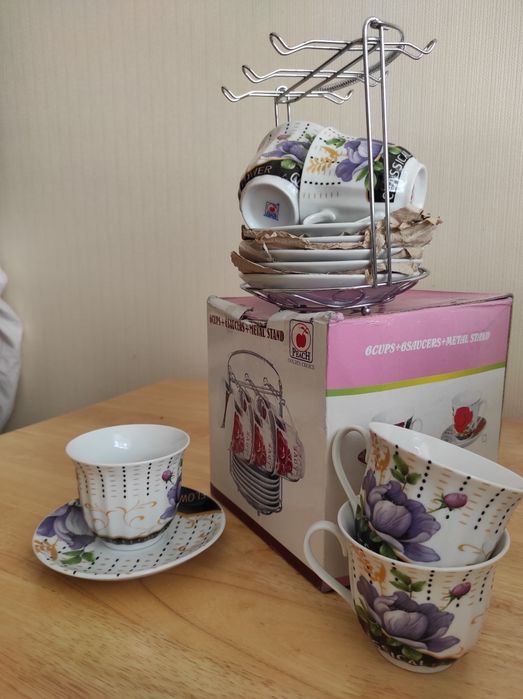 Чайный сервиз на 6 персон