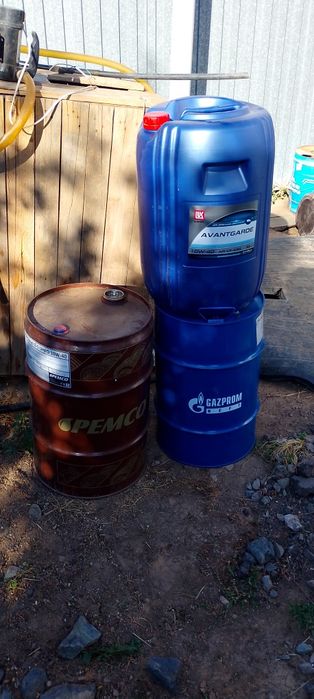 Продам  (Бочка ) 50-60 литр бочка .