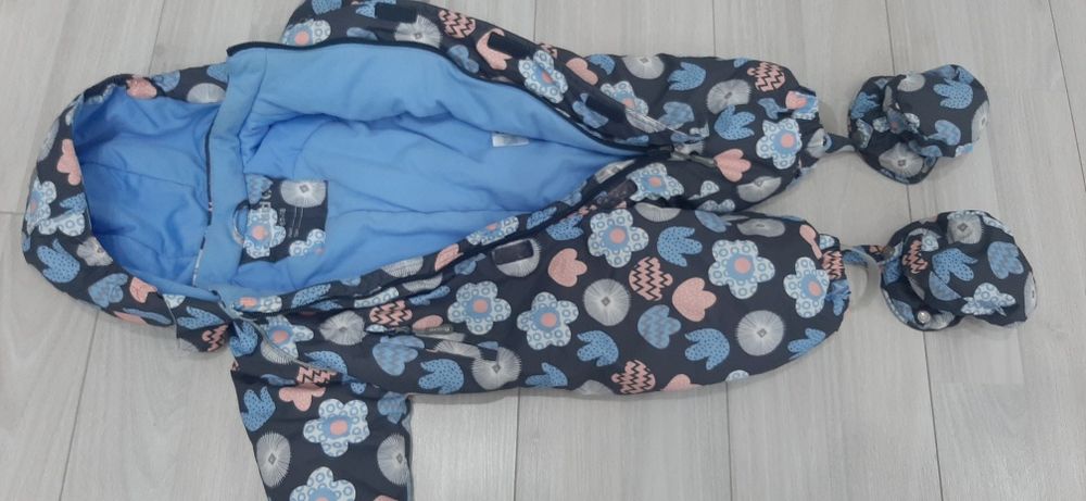 Комбинезон для малышей