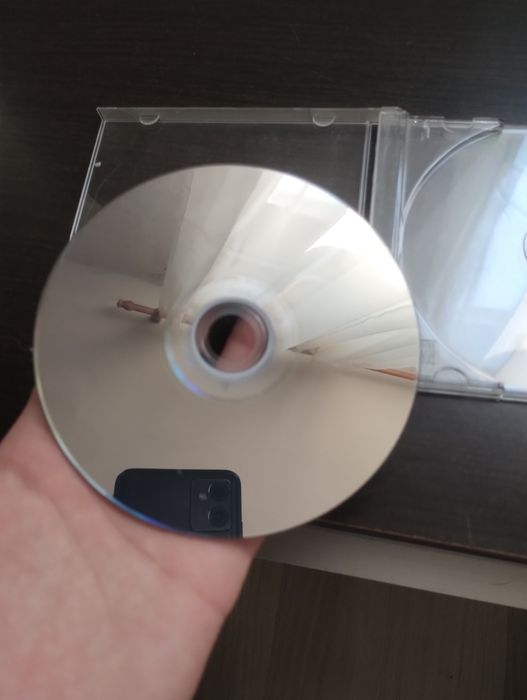 Продавам Destiny PS4