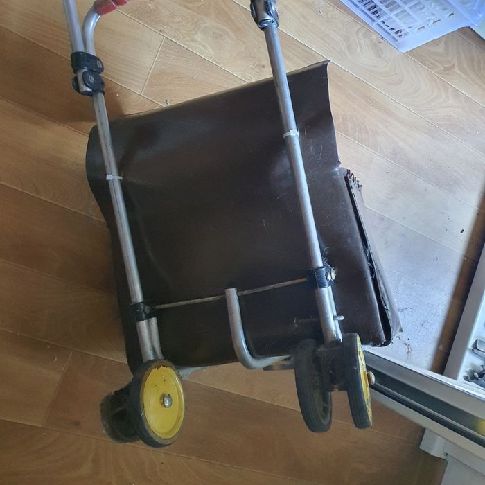 Коляска  хозяйственная  б/у