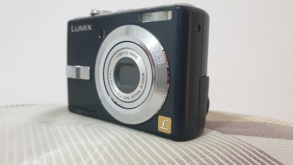 Panasonic Lumix DMC-LS75