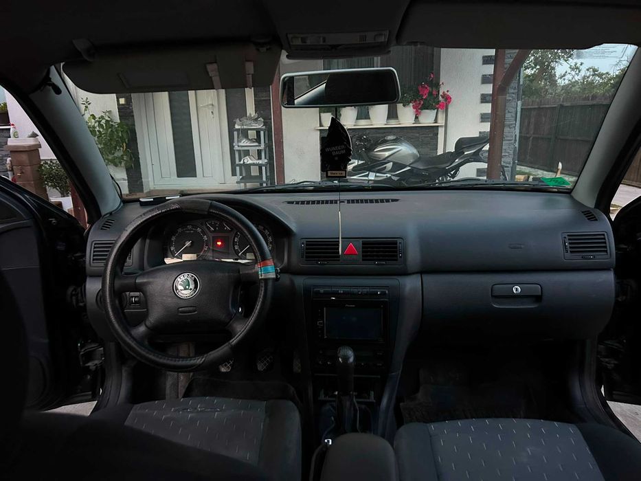 Vand Skoda Octavia 1 an 2003