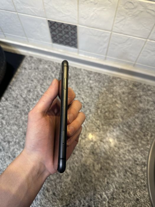 Iphone 11 (128 gb) с коробкой