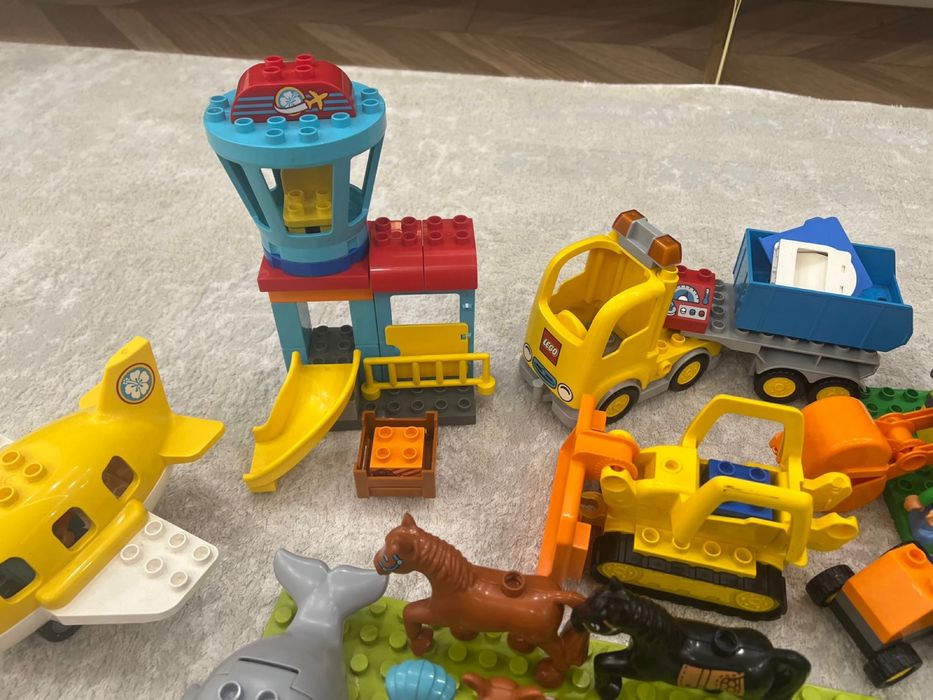 Большой набор LEGO DUPLO (оригинал)