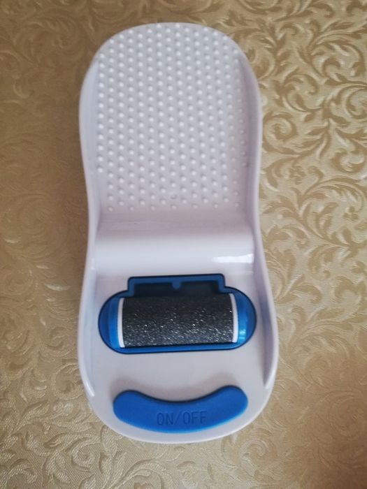 Електрическа пила за пети Wellneo