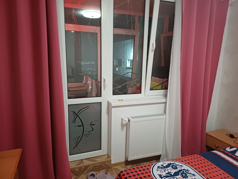Apartament 4cam 2bai et.1 OMV