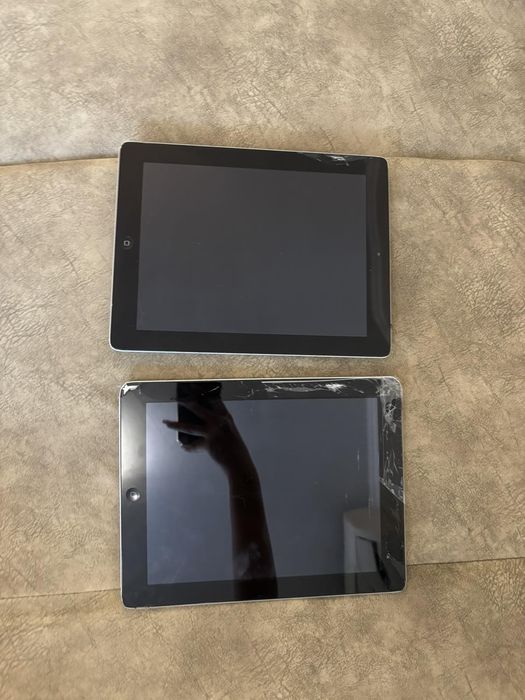 Ipad 2 apple за части