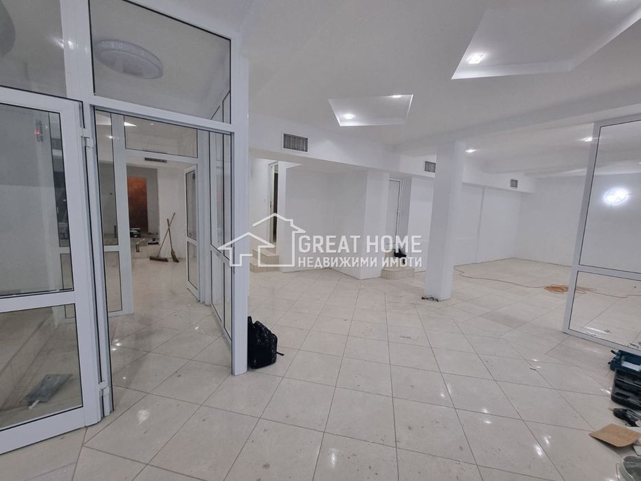 Продава се Офис в Търговище, Център - 190 кв.м за 265 €/кв.м - Снимка #2