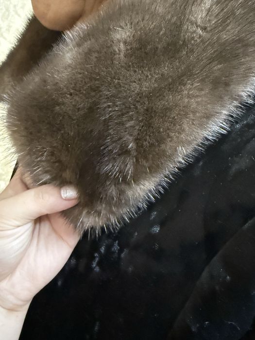 Сроочно продам верхную одежду