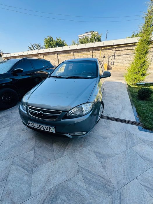 Продам свою машину 2015 Gentra Chevrolet