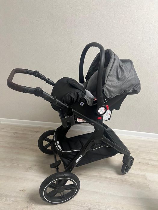 Продам детскую коляску