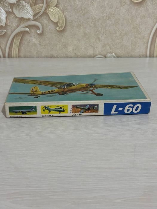 Винтажная модель самолёта NOVO L-60 1:100 СССР полный комплект