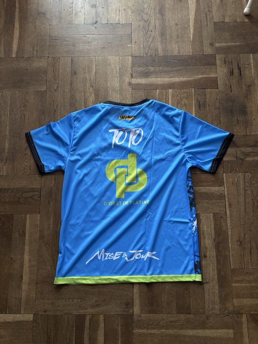 Omerta и JUL тениски