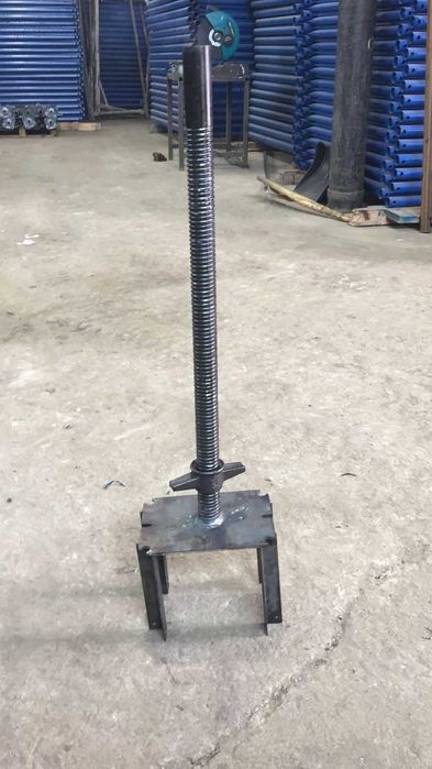 Домкраты для строительных лесов