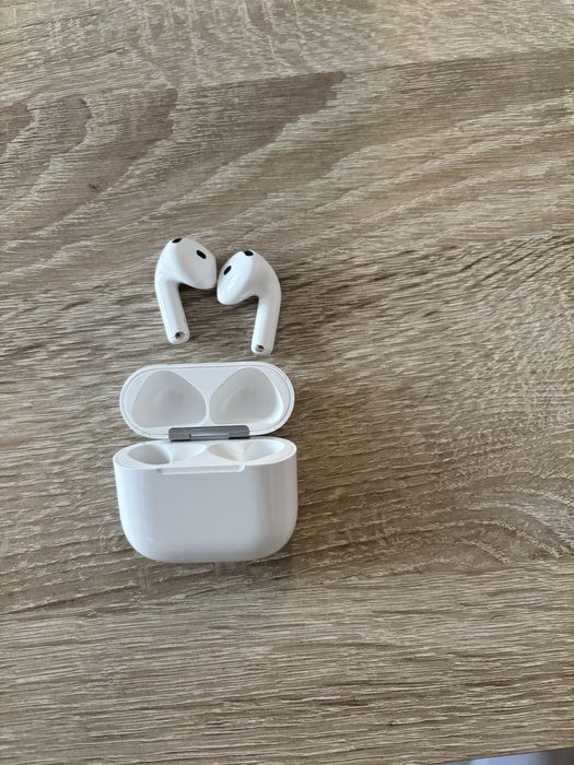 AirPods 4 ANC(Active Noise Cancellation)