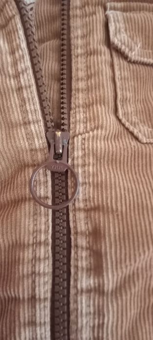 Детски зимни якета с качулки.