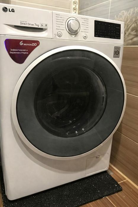 Продам стиральную машину