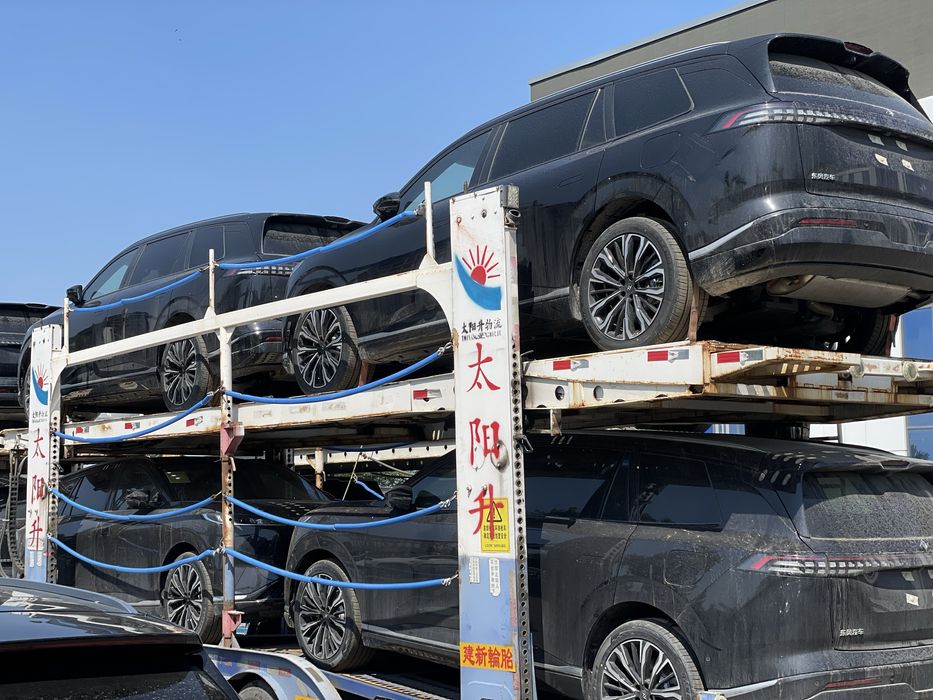 Dongfeng 008 restyling