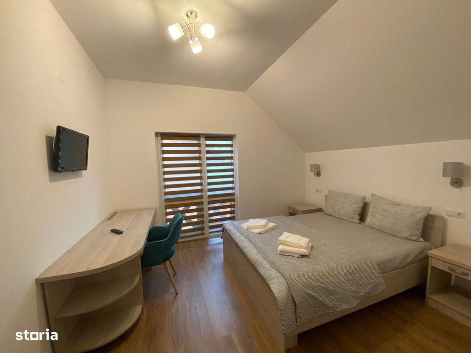 Vila/Pensiune + Casa, Teren 50 arii,  Sovata