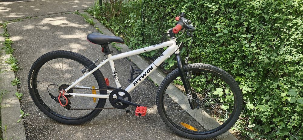 Bicicleta copii marca Btwin 24 inch