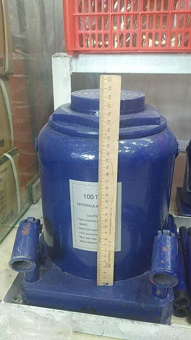 Домкрат бутылочный грузоподъемностью 50, 100 тонн