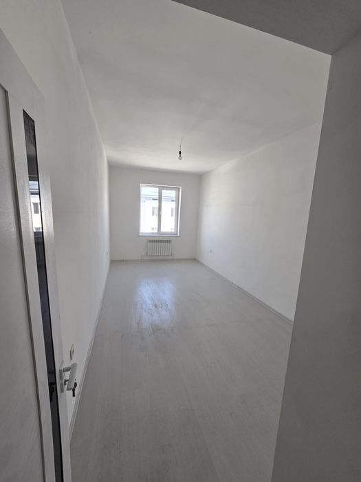 Срочно сдаётся своя (без маклера) 4-х комнатная квартира