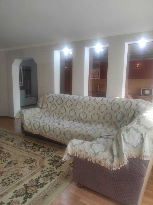 Продам 4-х квартиру 2/5эт 105 кв.м пр. Сатпаева д.29/1