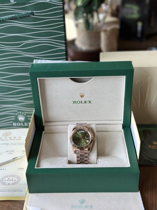 Rolex Day-Date Rose Gold And Green 41 mm