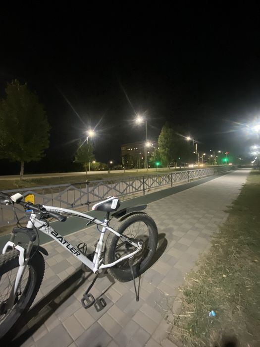 Продам Велосипед Большие Колеса