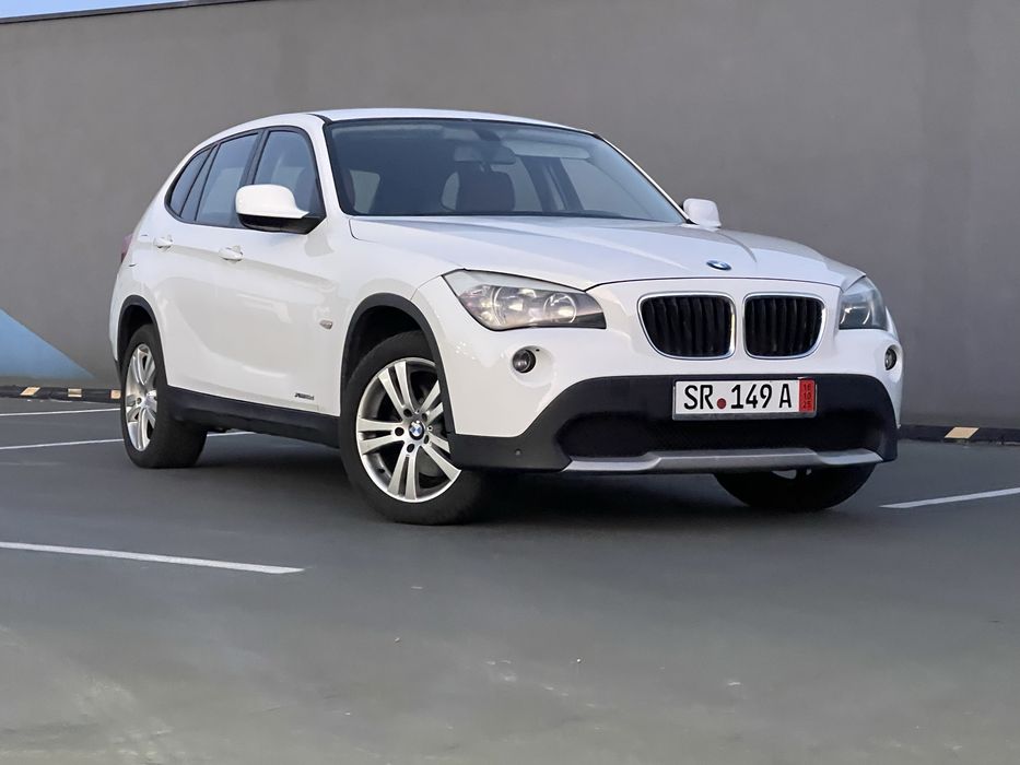 BMW X1 2011 — imagine 2