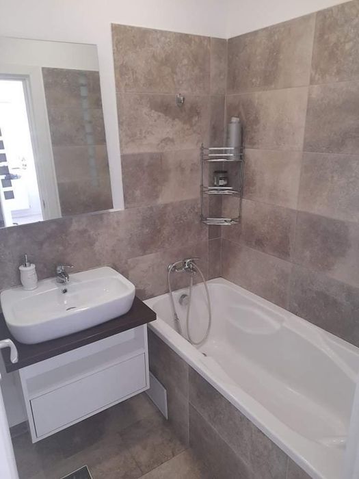 Inchiriez apartament 2 camere decomandat Militari Residence