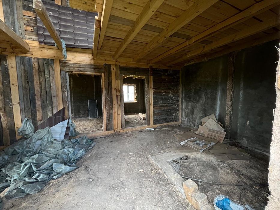 Недостроенный дом( коттедж) срочно