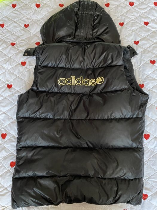 Оригинальная жилетка adidas