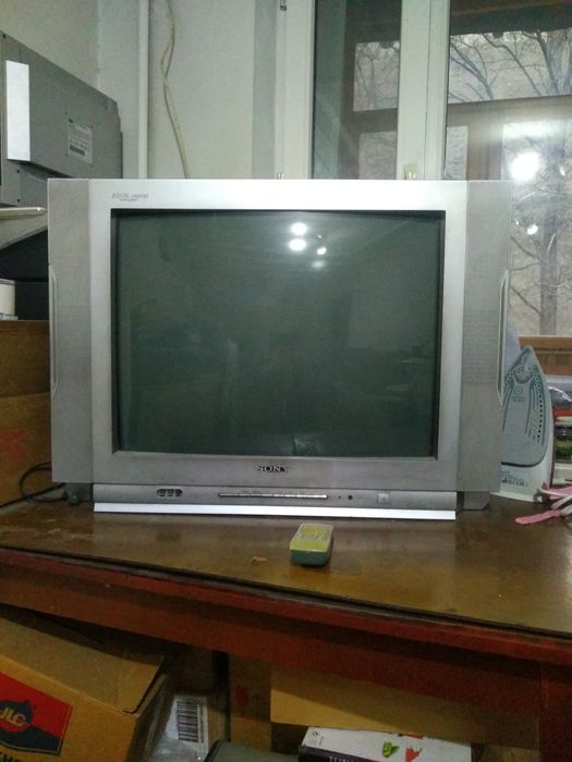 Продам телевизор Sony