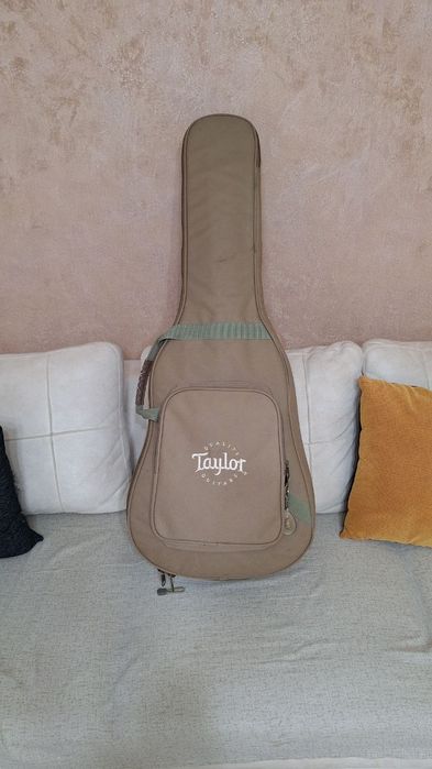 Продаётся Гитара