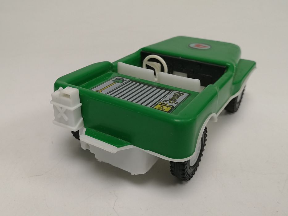 Ретро играчка джип