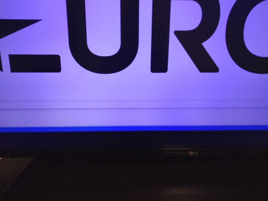 Телевизор LG 49 инча/124 см.