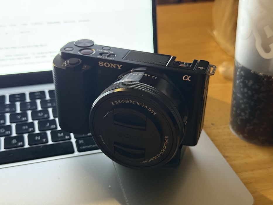 Sony ZV E10 камера