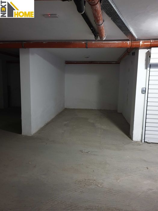 Дава се под наем Гараж / Паркомясто в Пловдив, Кършияка - 18 кв.м за 76.5 € - Снимка #1
