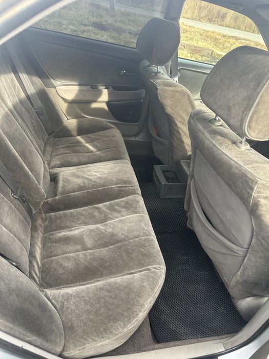 Срочно продам машину