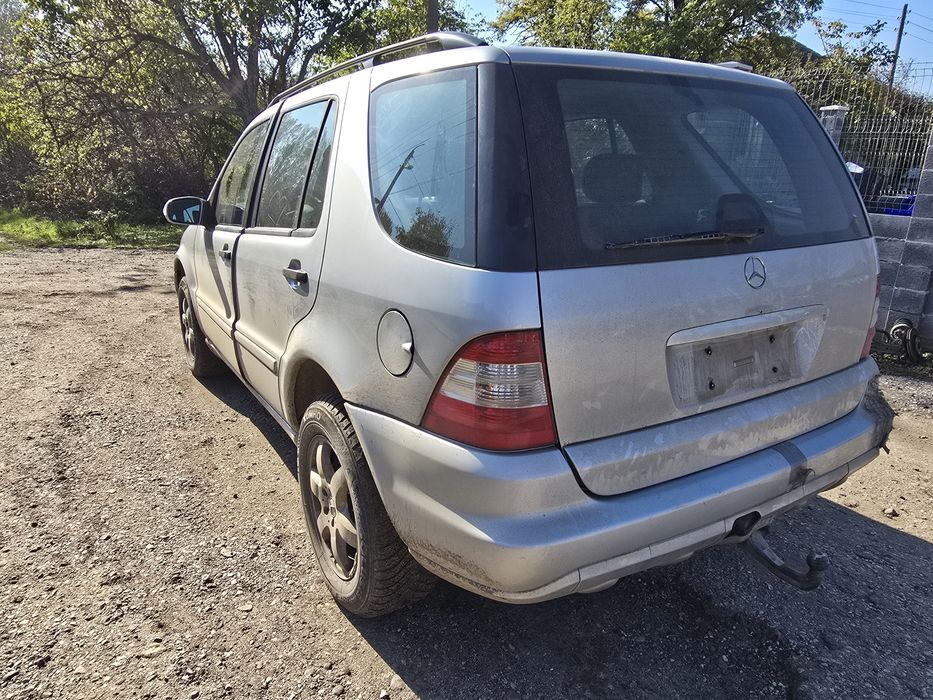 Продавам мерцедес мл 270цди 163 фейс на части