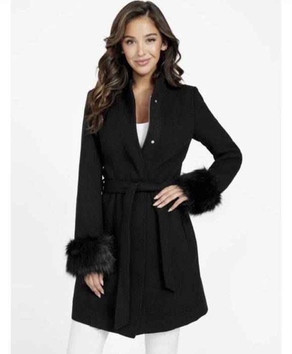 Новое Пальто  (Guess) оригинал